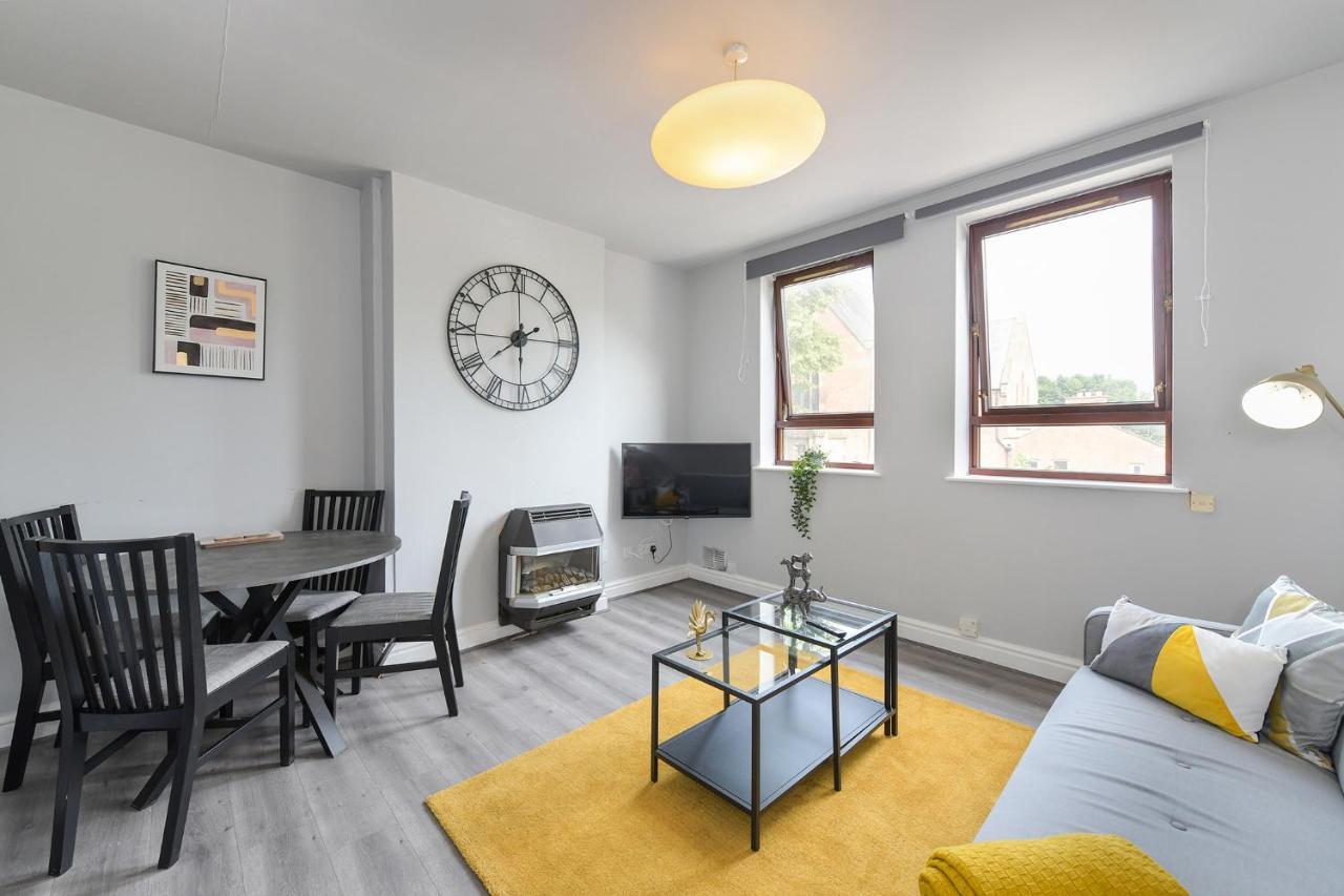 Lambley Court - Cozy Break In Mapperley Aparthotel นอตติงแฮม ภายนอก รูปภาพ